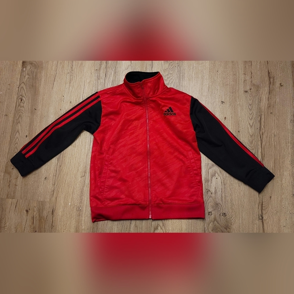 Youth Boys Adidas Red Black Jacket Size 7 NWOT Zip-Up Jacket Kids Sportswear
